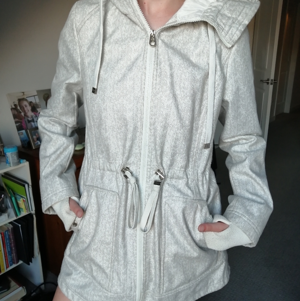 Jessica Simpson Raincoat